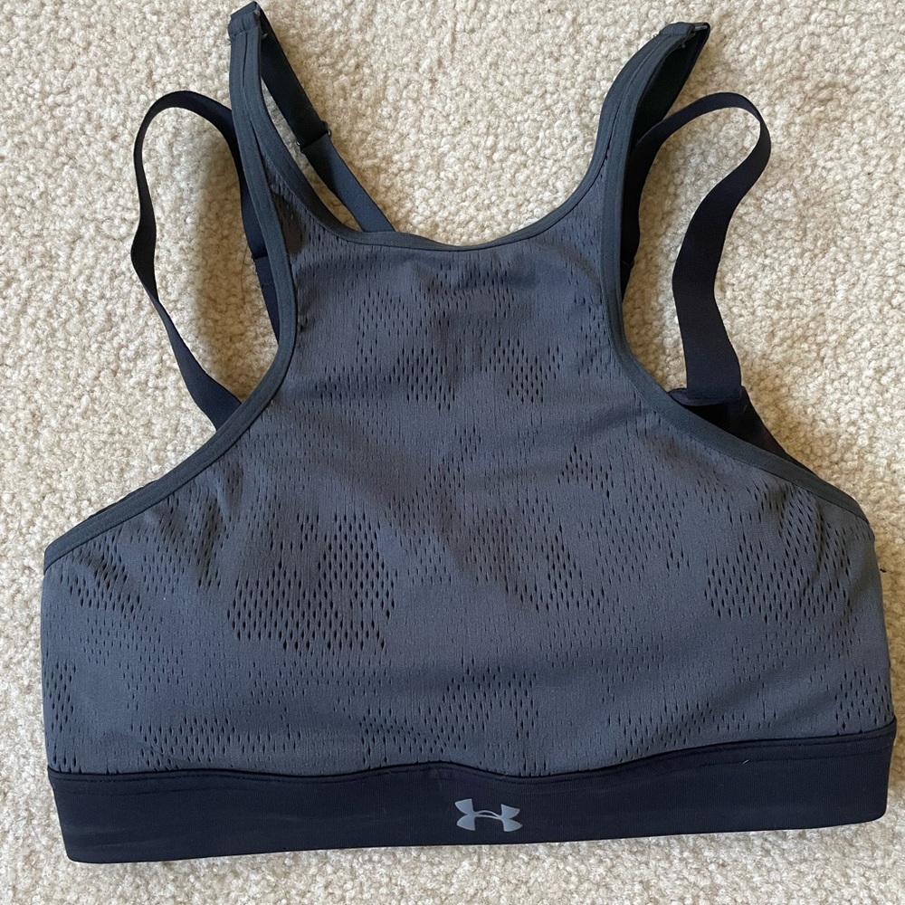 Underarmour strappy sports bra
